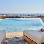Amal * Aliki (Paros)