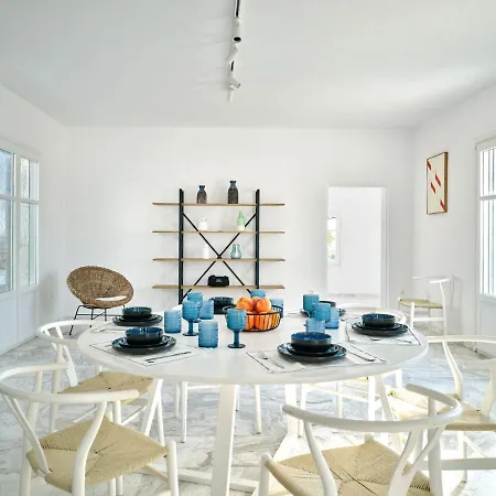 Amal * Aliki (Paros)