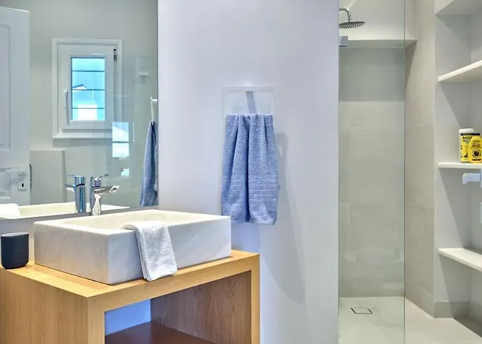 Amal فيلة Alikí